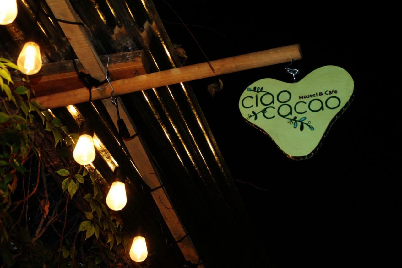 Ciao Cacao Hostel & Vegan Cafe Flores Ngoại thất bức ảnh